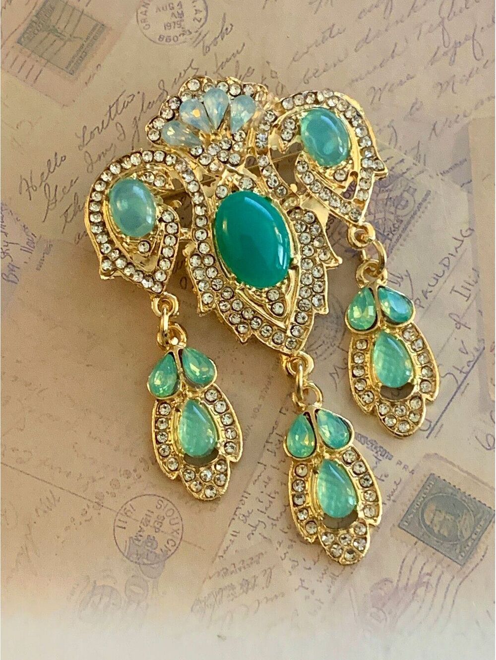 Elegant Gold Tone Turquoise & Rhinestone Dangle Brooch Pin